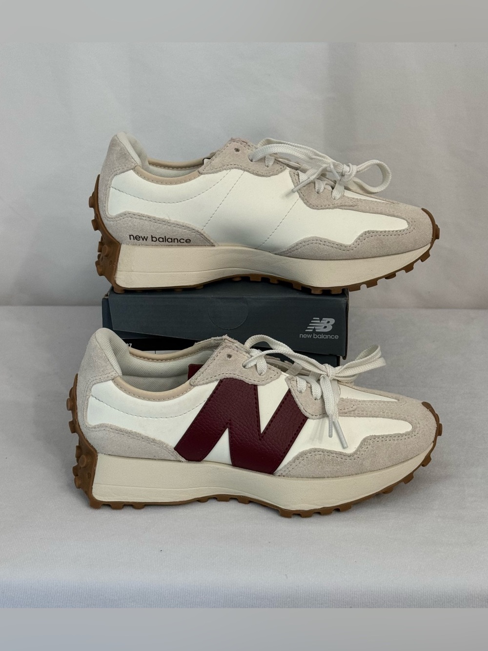 New Balance 327 Sneakers Moonbeam Burgundy Shoes